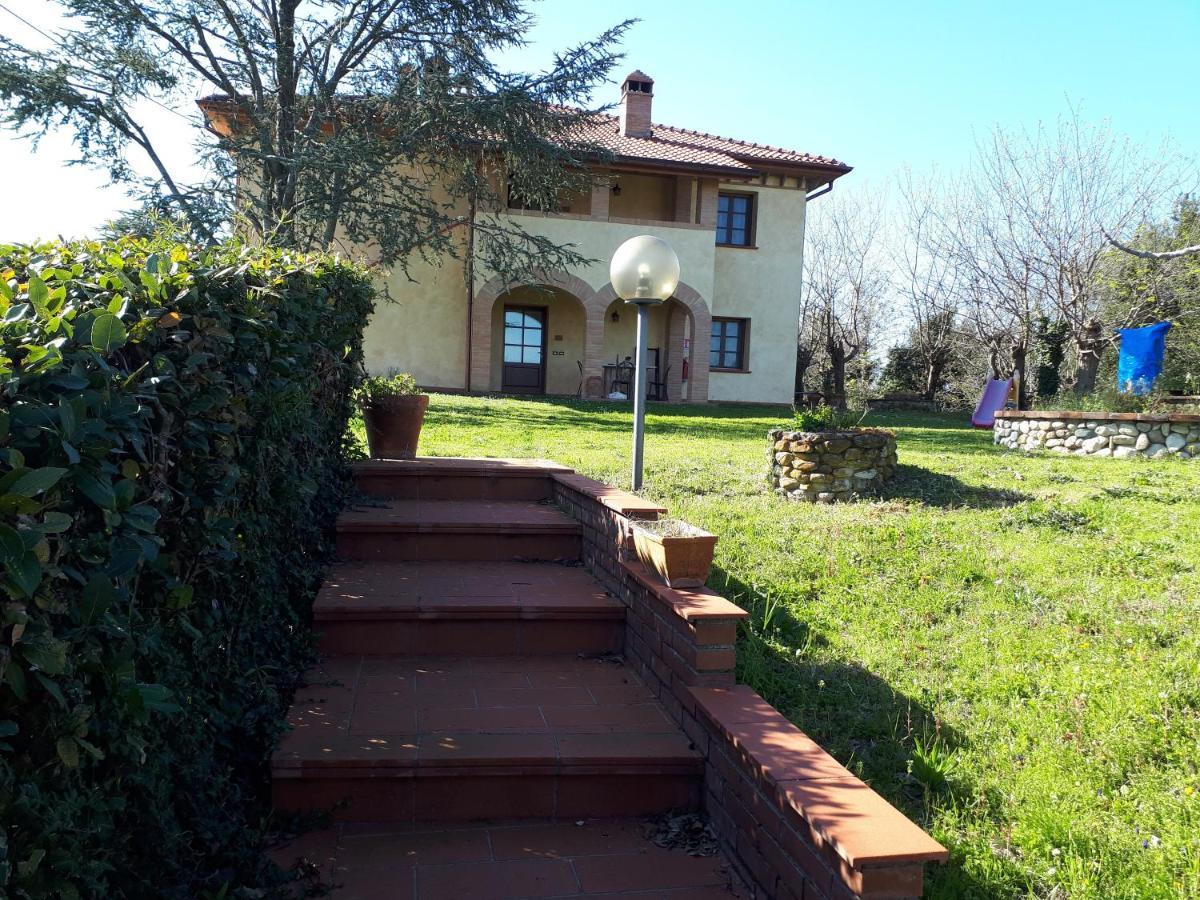 הוילה פאלאיה Agriturismo Montemari מראה חיצוני תמונה