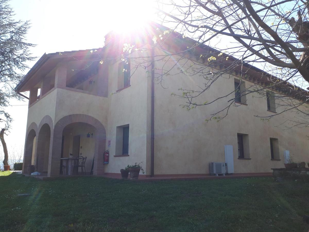 הוילה פאלאיה Agriturismo Montemari מראה חיצוני תמונה