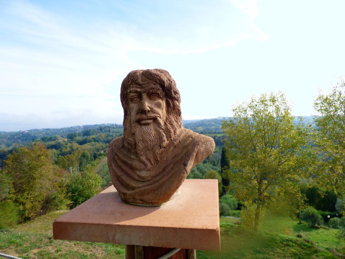 הוילה פאלאיה Agriturismo Montemari מראה חיצוני תמונה